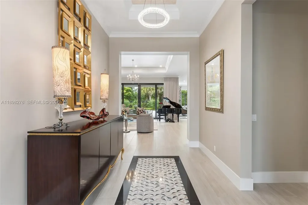 9228 Coral Isles Circle Palm Beach Gardens FL 33412