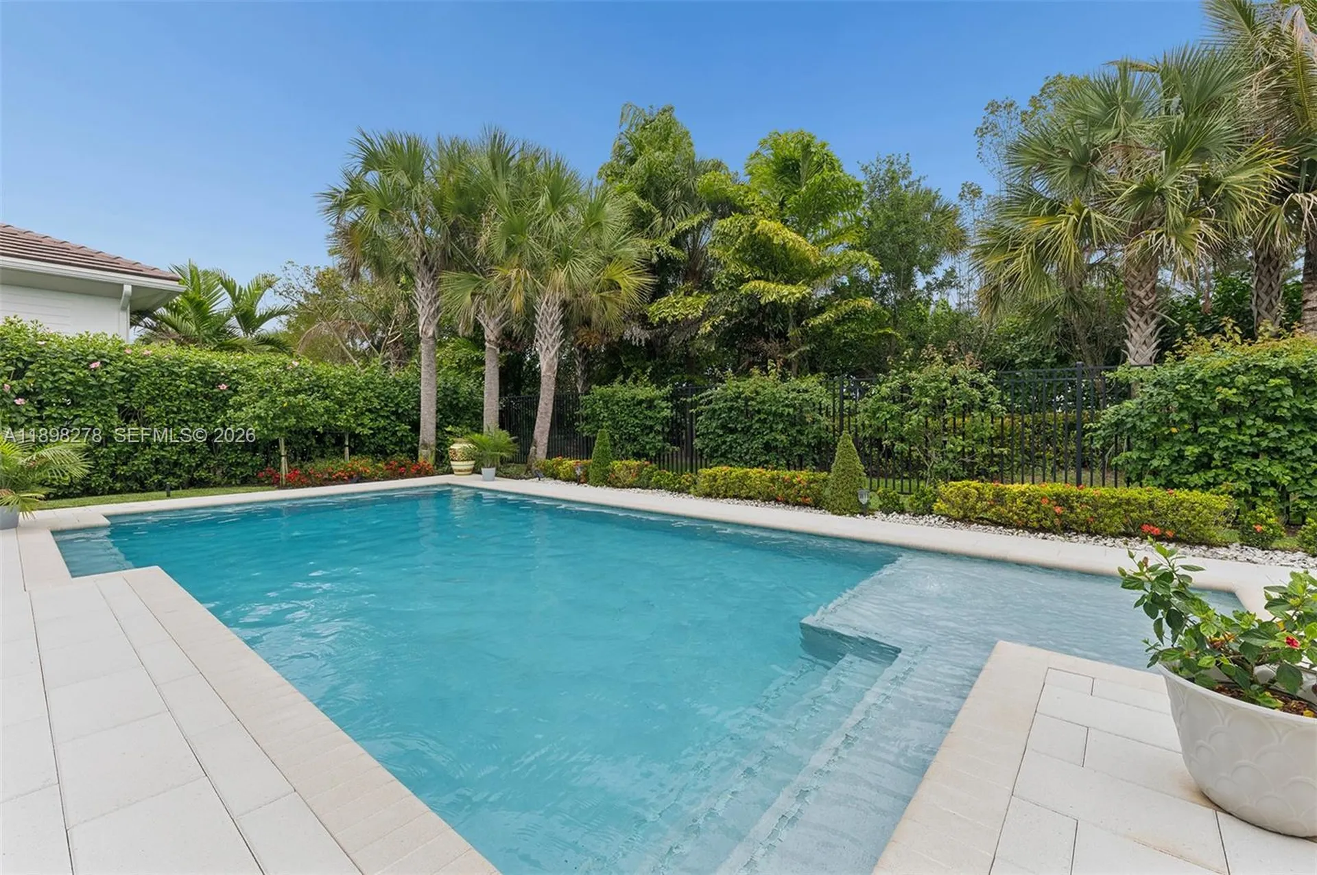 9228 Coral Isles Circle Palm Beach Gardens FL 33412