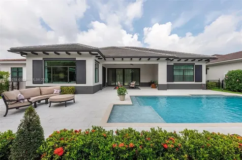 9228 Coral Isles Circle Palm Beach Gardens FL 33412