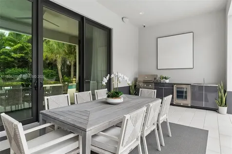 9228 Coral Isles Circle Palm Beach Gardens FL 33412