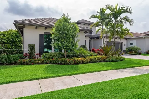 9228 Coral Isles Circle Palm Beach Gardens FL 33412