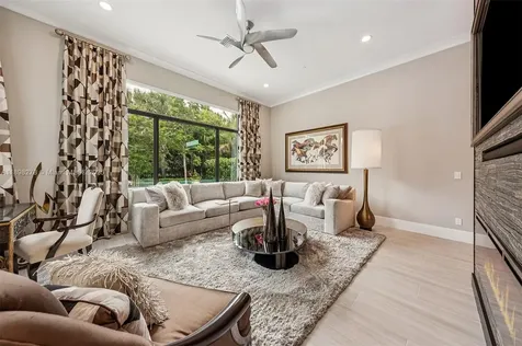 9228 Coral Isles Circle Palm Beach Gardens FL 33412