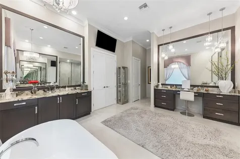 9228 Coral Isles Circle Palm Beach Gardens FL 33412