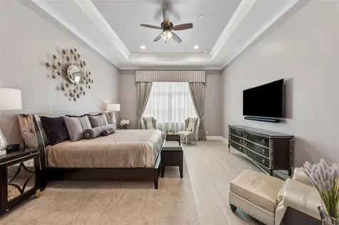 9228 Coral Isles Circle Palm Beach Gardens FL 33412