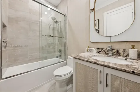 9228 Coral Isles Circle Palm Beach Gardens FL 33412