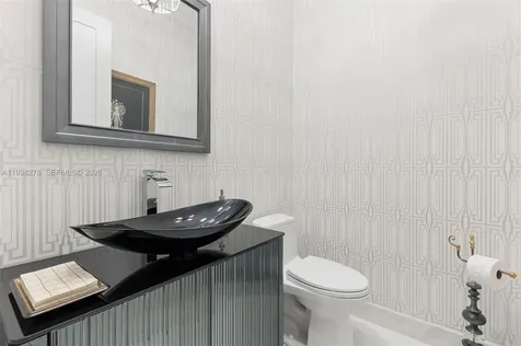 9228 Coral Isles Circle Palm Beach Gardens FL 33412