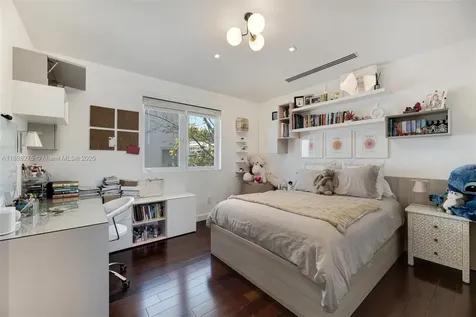 765 Allendale Road Key Biscayne FL 33149