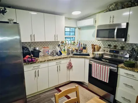 21640 NW 3rd Place Pembroke Pines FL 33029
