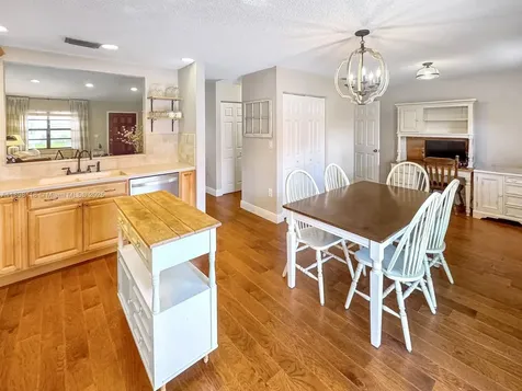 5919 SW 112th Terrace Cooper City FL 33330