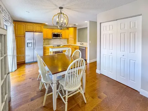 5919 SW 112th Terrace Cooper City FL 33330