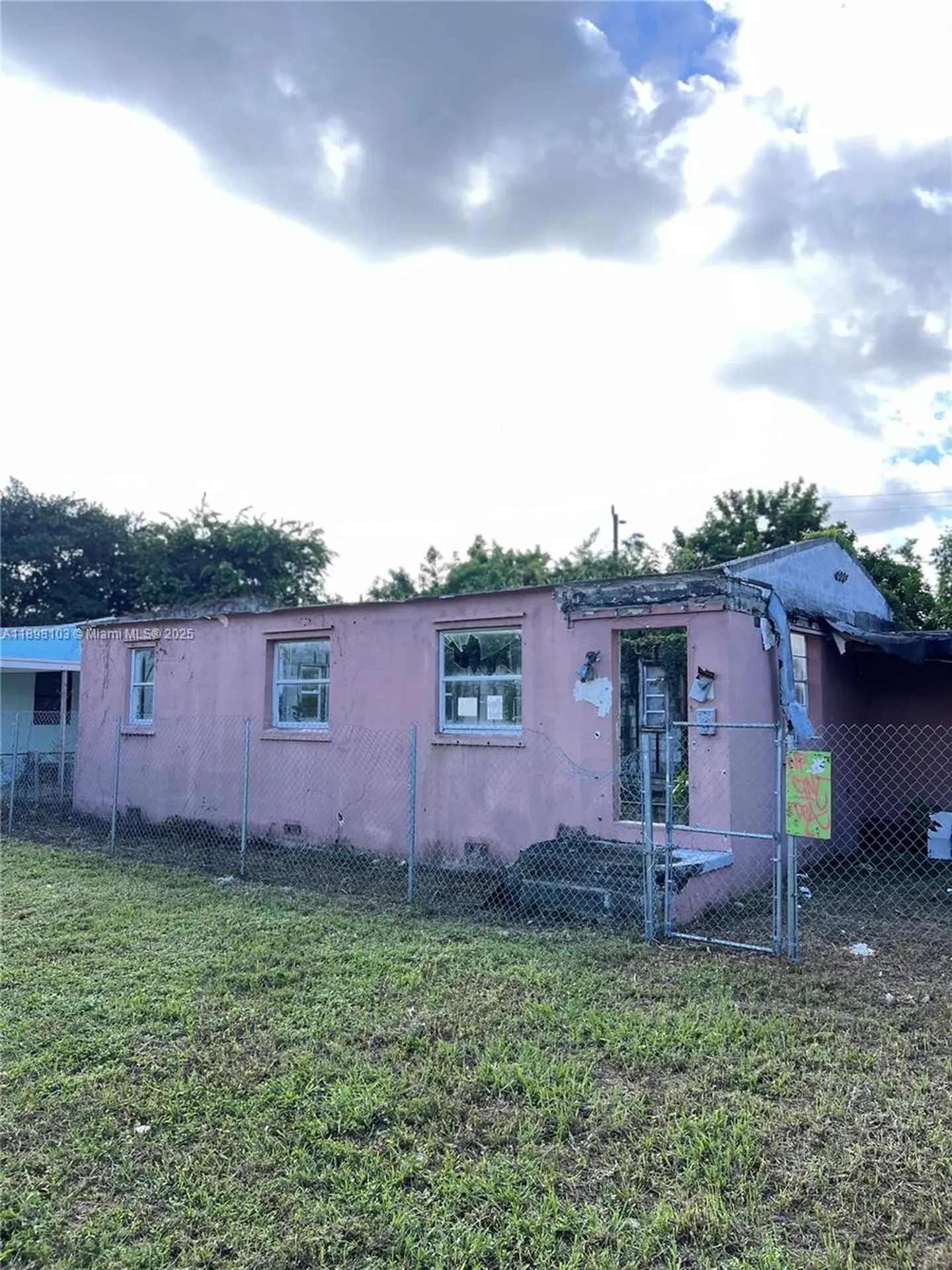 2122 Dewey Street Hollywood FL 33020