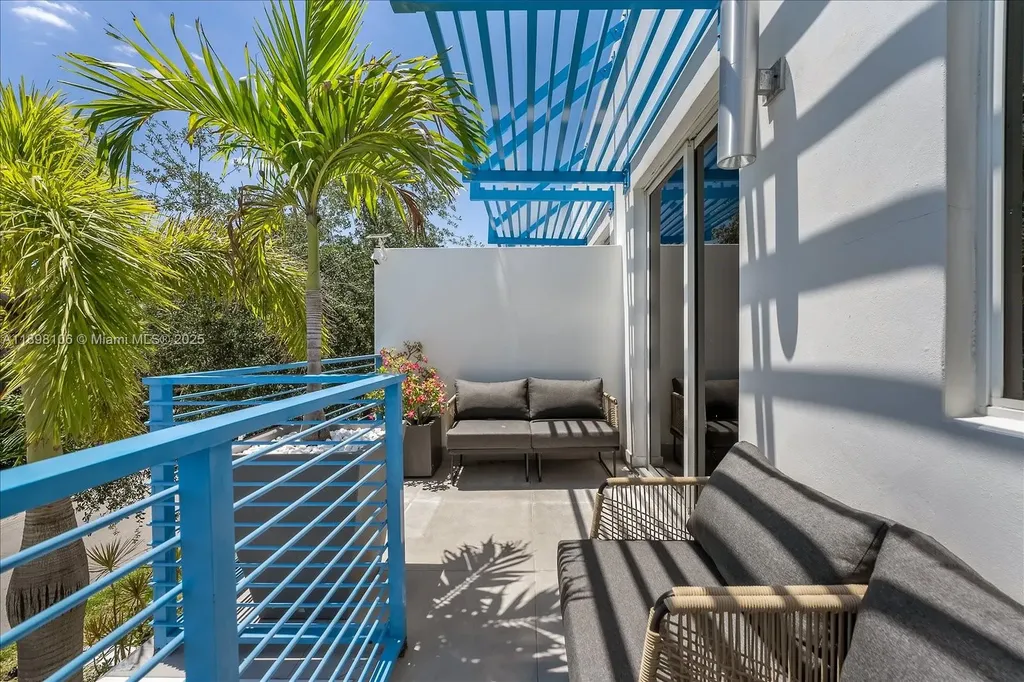 1631 NE 9th Street Fort Lauderdale FL 33304