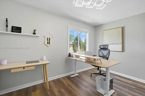 347 Fairmont Road Weston FL 33326