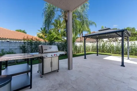 347 Fairmont Road Weston FL 33326