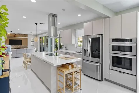 347 Fairmont Road Weston FL 33326