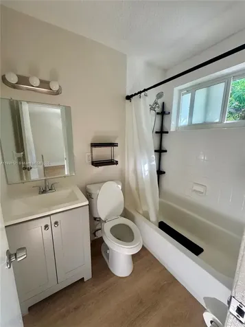 6805 SW 88th Street Pinecrest FL 33156