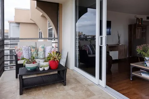 1300 Saint Charles Place Pembroke Pines FL 33026