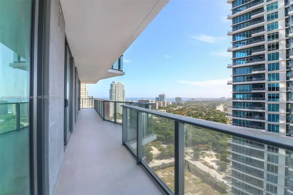 1300 S Miami Miami FL 33130