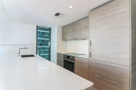 1300 S Miami Miami FL 33130
