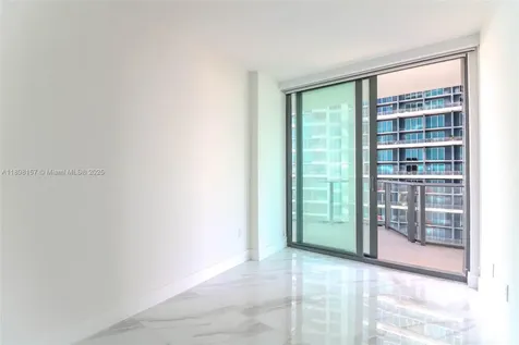 1300 S Miami Miami FL 33130