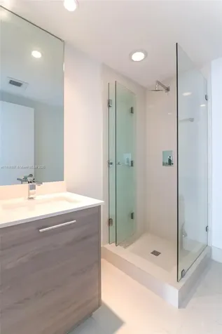 1300 S Miami Miami FL 33130