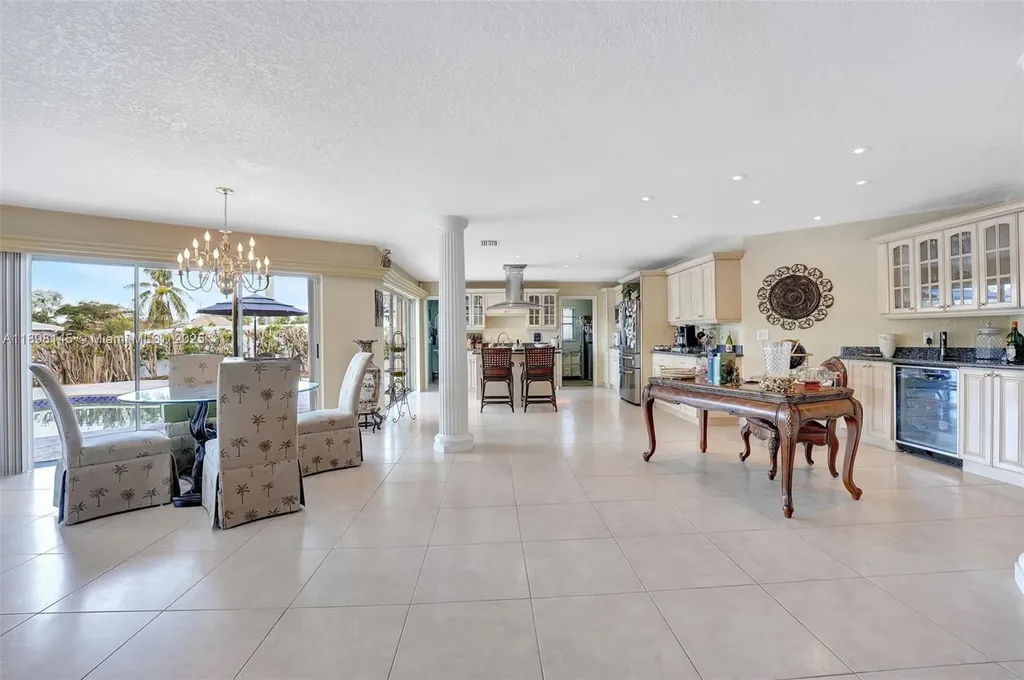 5517 Bayview Drive Fort Lauderdale FL 33308