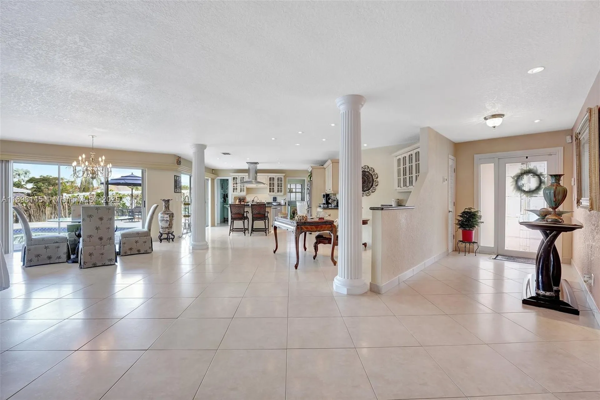 5517 Bayview Drive Fort Lauderdale FL 33308