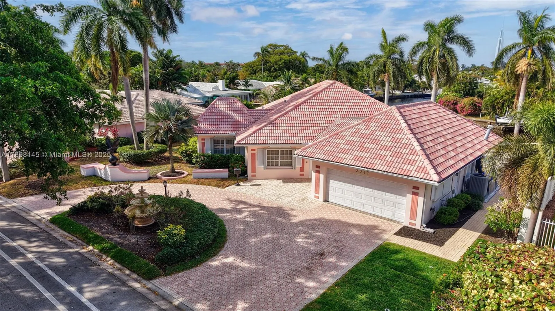 5517 Bayview Drive Fort Lauderdale FL 33308