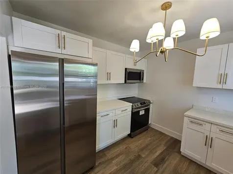 1915 Normandy Drive Miami Beach FL 33141