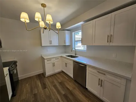 1915 Normandy Drive Miami Beach FL 33141