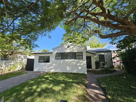1915 Normandy Drive Miami Beach FL 33141
