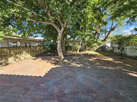 1915 Normandy Drive Miami Beach FL 33141
