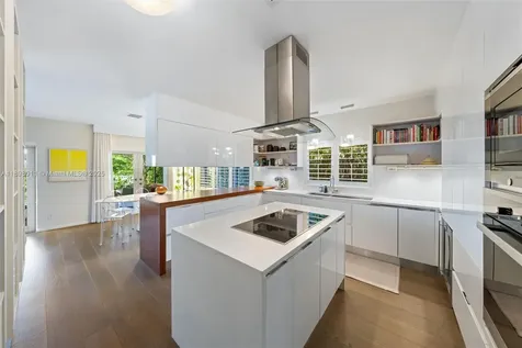 12944 Banyan Road North Miami FL 33181