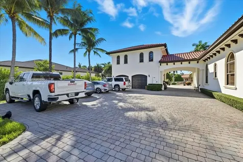 10181 NW 131st Street Hialeah Gardens FL 33018