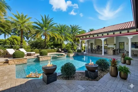 10181 NW 131st Street Hialeah Gardens FL 33018