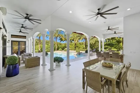 10181 NW 131st Street Hialeah Gardens FL 33018