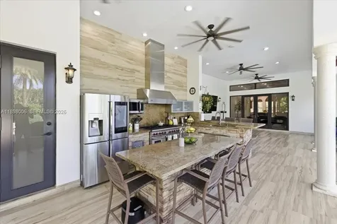 10181 NW 131st Street Hialeah Gardens FL 33018