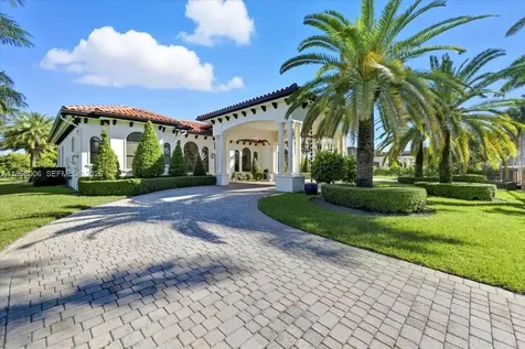 10181 NW 131st Street Hialeah Gardens FL 33018