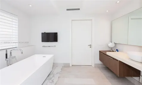 785 Crandon Boulevard Key Biscayne FL 33149