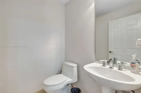 18409 NE 27th Court Aventura FL 33160