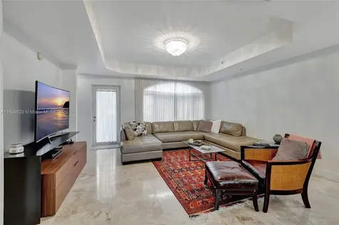 18409 NE 27th Court Aventura FL 33160