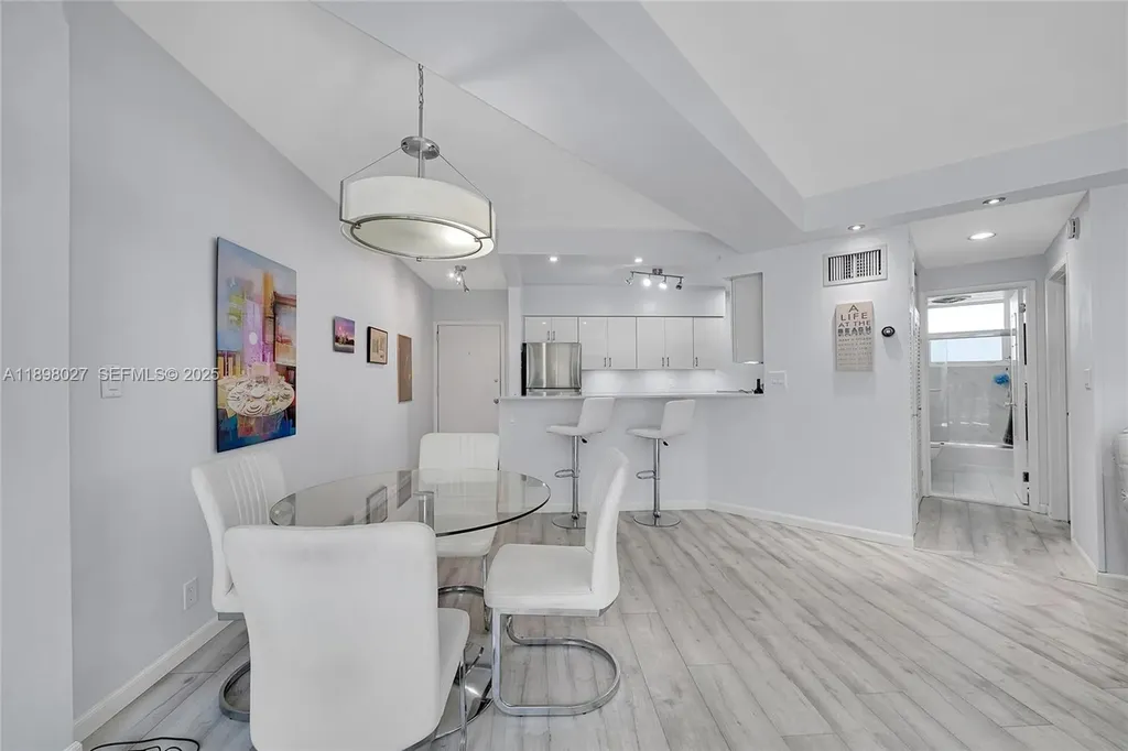 1900 S Ocean Drive Fort Lauderdale FL 33316