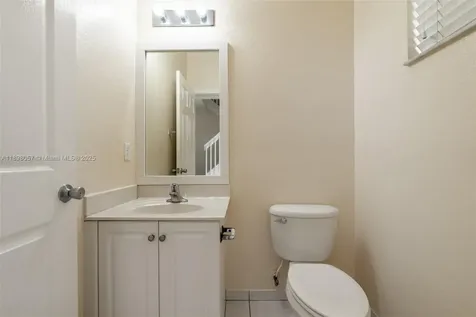 6051 SW 19th Place North Lauderdale FL 33068
