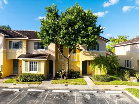 6051 SW 19th Place North Lauderdale FL 33068