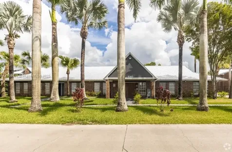 2000 S Main Street Belle Glade FL 33430