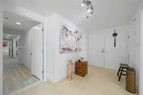 1581 Brickell Avenue Miami FL 33129