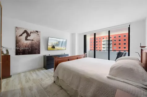 1581 Brickell Avenue Miami FL 33129