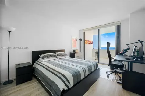 1581 Brickell Avenue Miami FL 33129