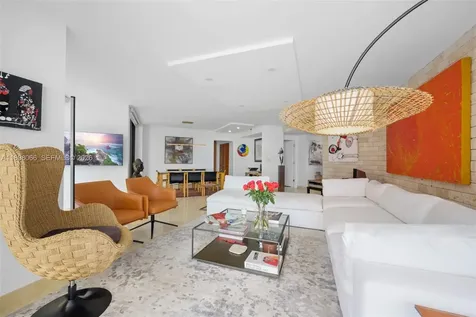 1581 Brickell Avenue Miami FL 33129