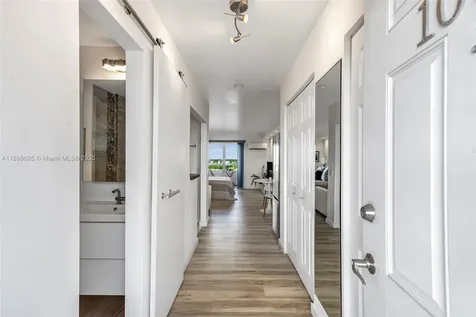 7904 West Drive North Bay Village FL 33141